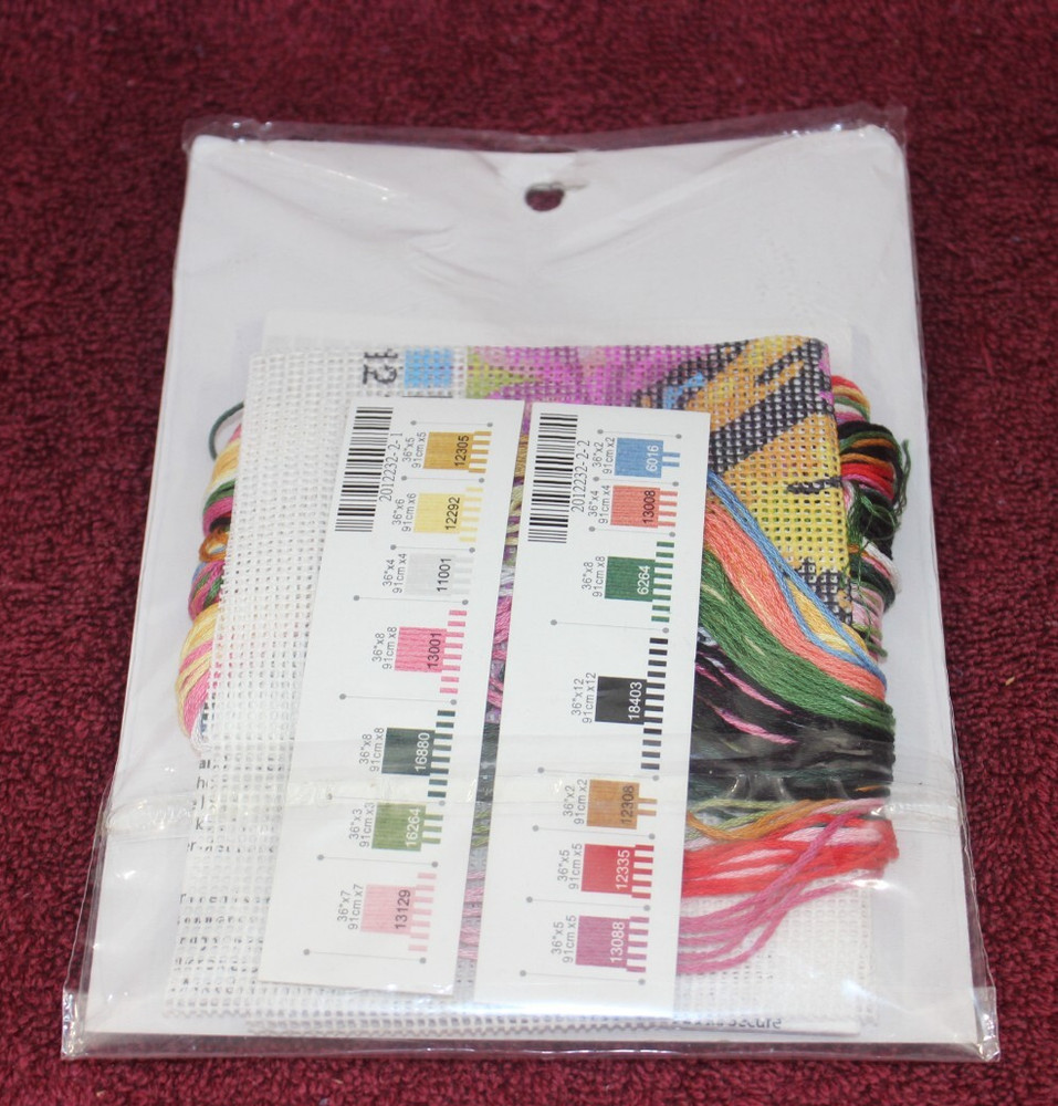 Dimensions Needlepoint Kit - Butterfly on Zinnia