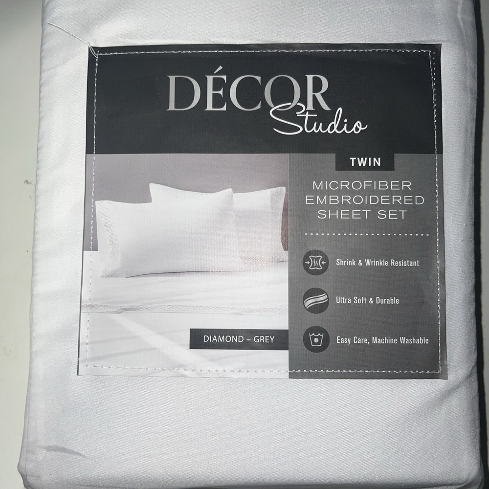 Decor Studio Holiday Embroidered Microfiber 3-Pc. Sheet Set, Twin
