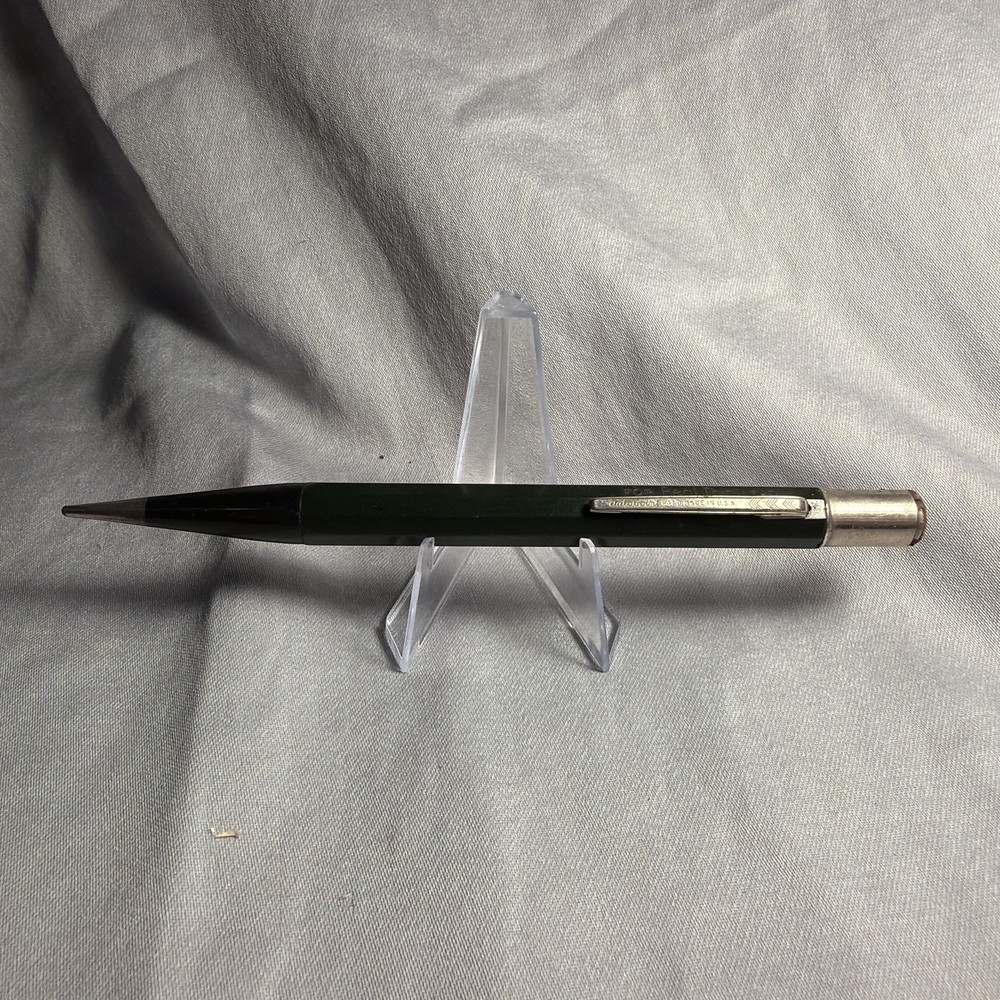 autopoint mechanical pencil Green And Black. Does Not Work