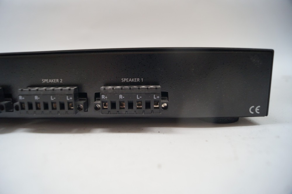 NILES Audio Corp SSVC-4 Speaker Selector / Volume Control System WORKING E211