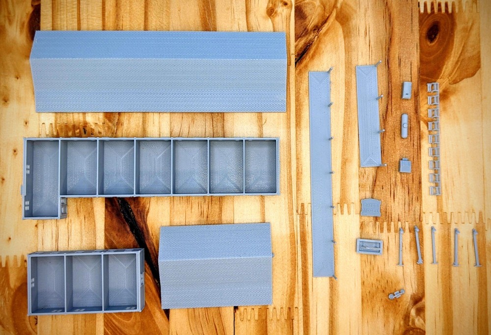 N Scale - Bates Motel - 1:160 Scale Building