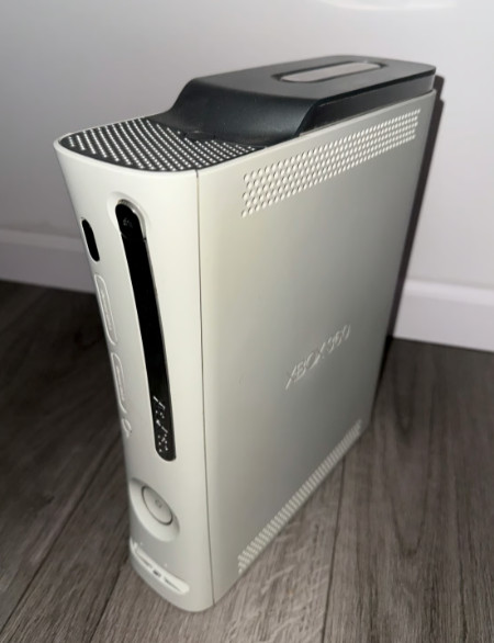 Rare Launch Model Xbox 360 4552 Blades Dashboard Console Only