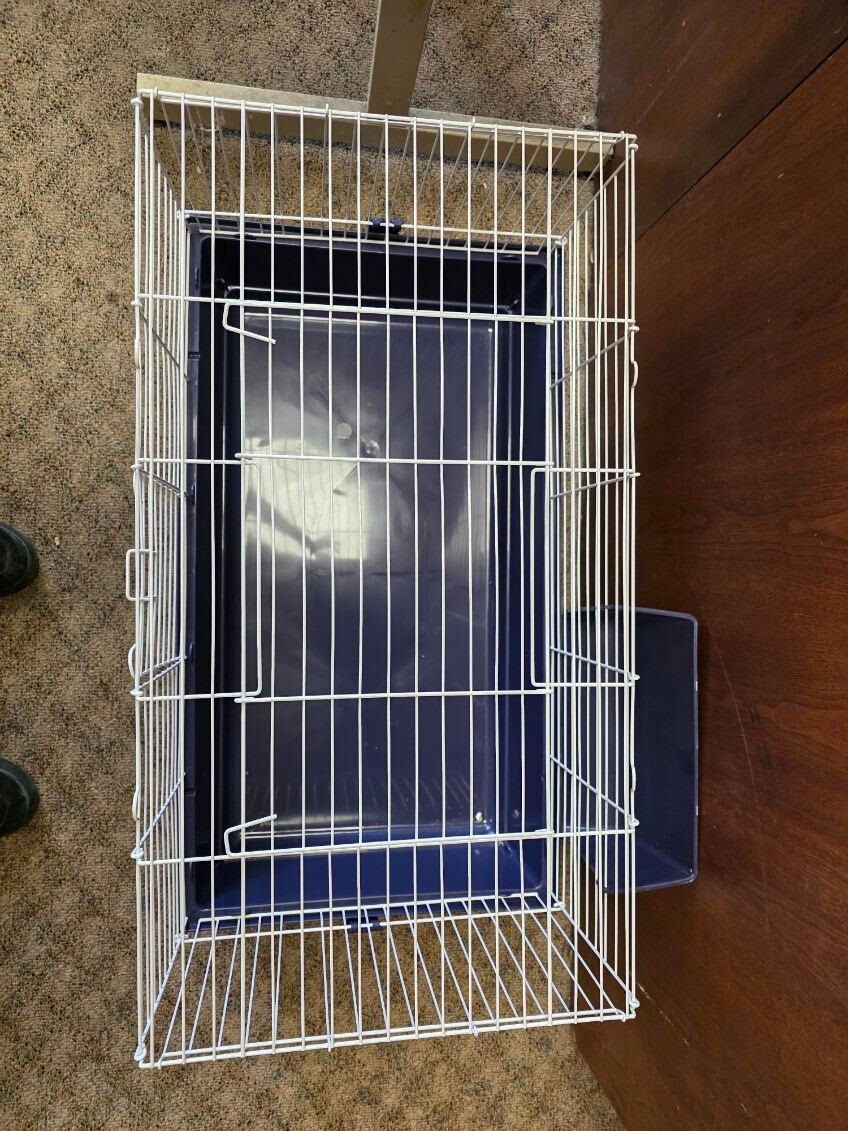 31" RABBIT CAGE #RB80 IN BLUE OR GREEN