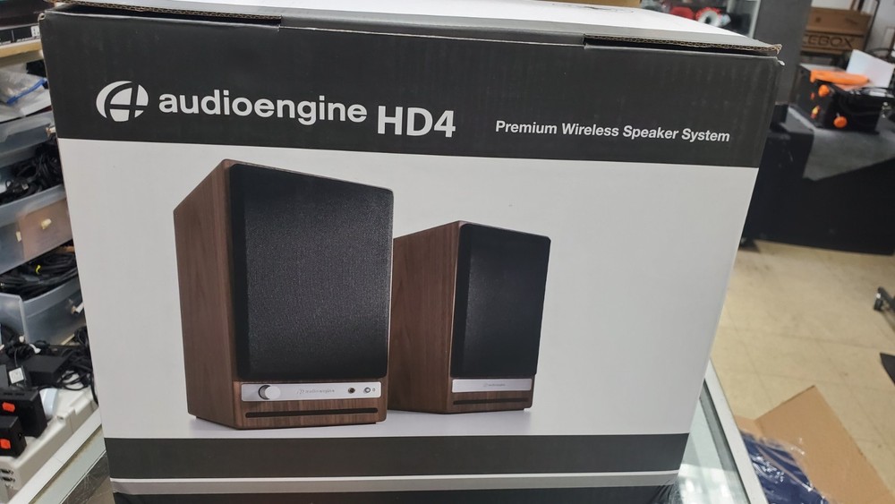 AUDIOENGINE HD4 Premium Wireless Speaker System