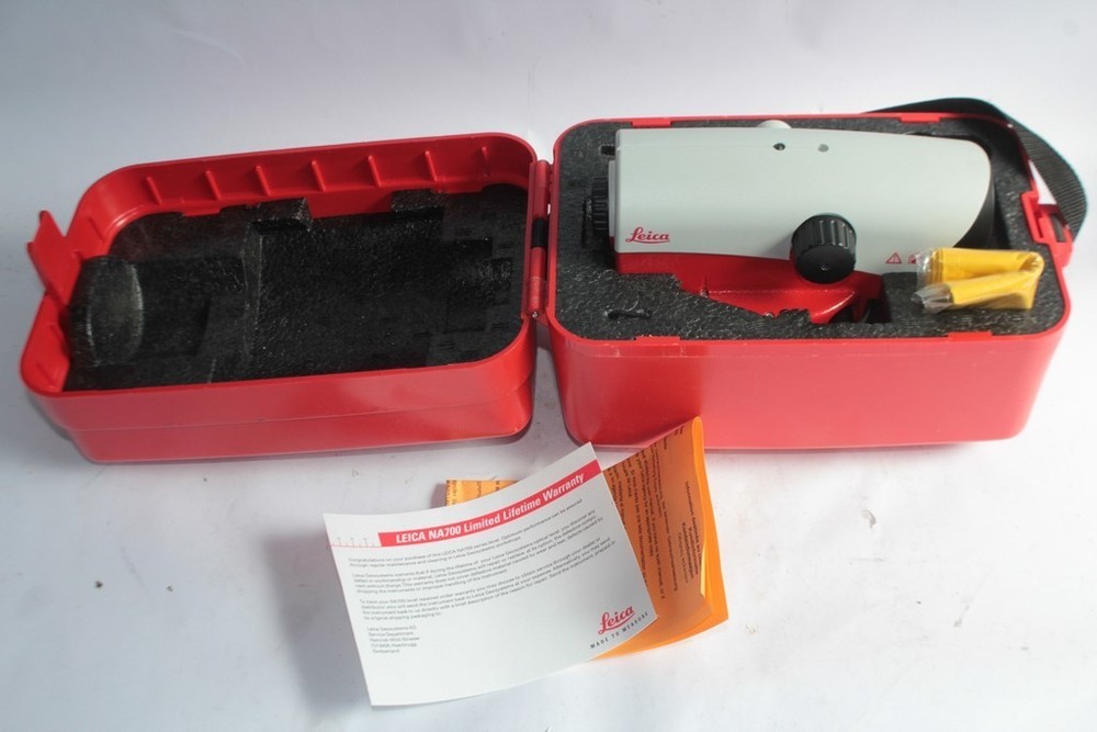 Leica NA724 automatic optical level (59017)