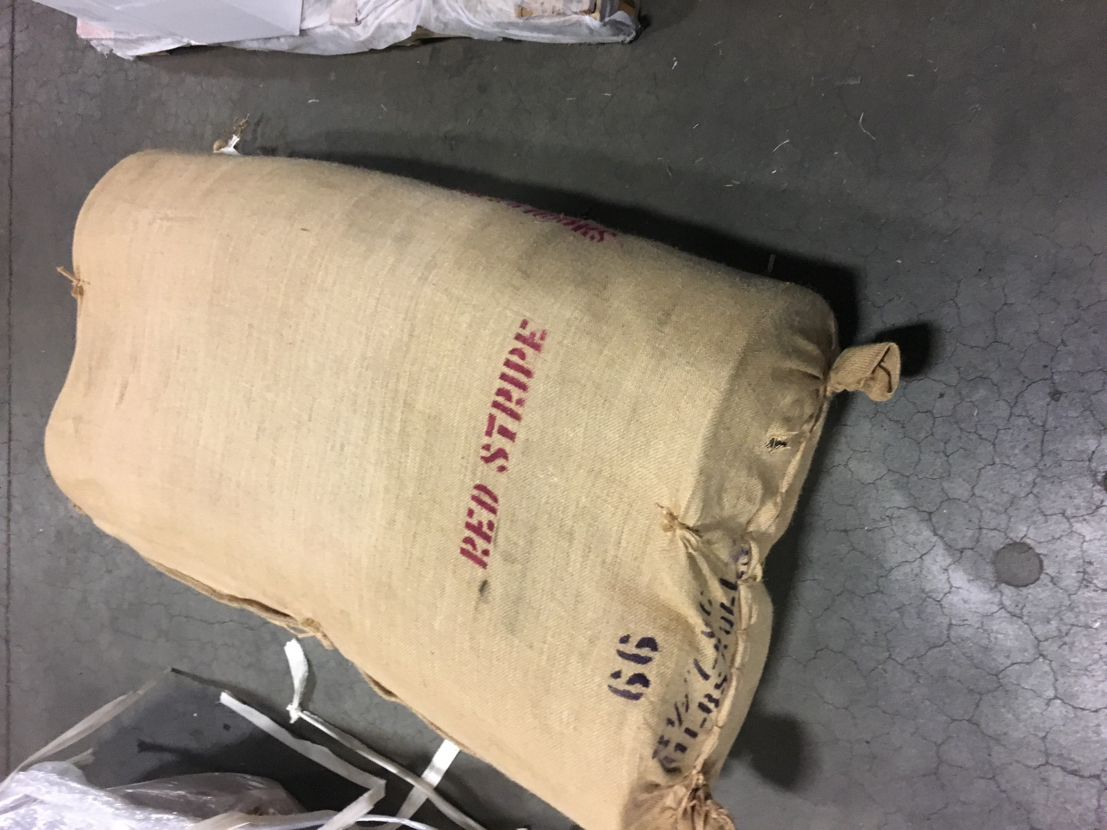 11 LBS , # LMC UPHOLSTERY JUTE WEBBING 3-1/2"x72 YARDS/ROLL, UPC901001