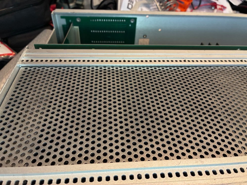 Daniels Electronics UHF Duplex Link/Repeater System, Programmable 406-430 MHz