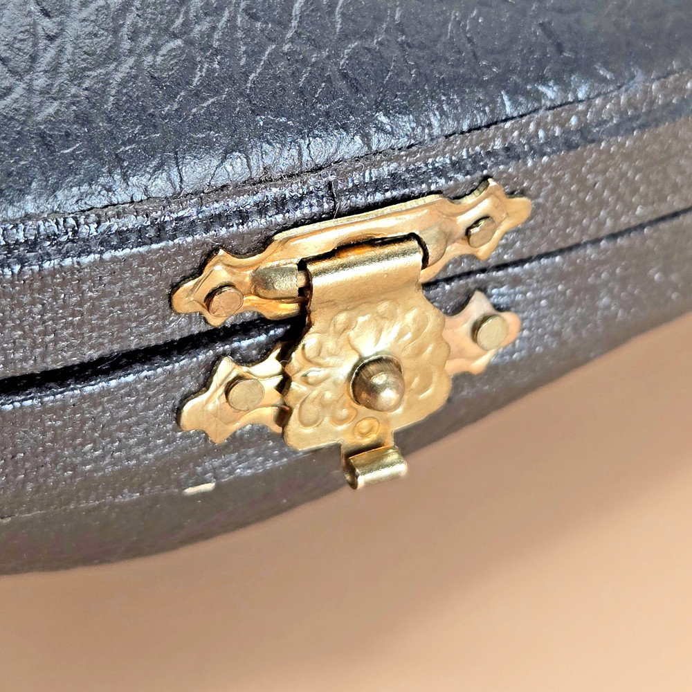 Sultan Meerschaum Estate Pipe with Fitted Case