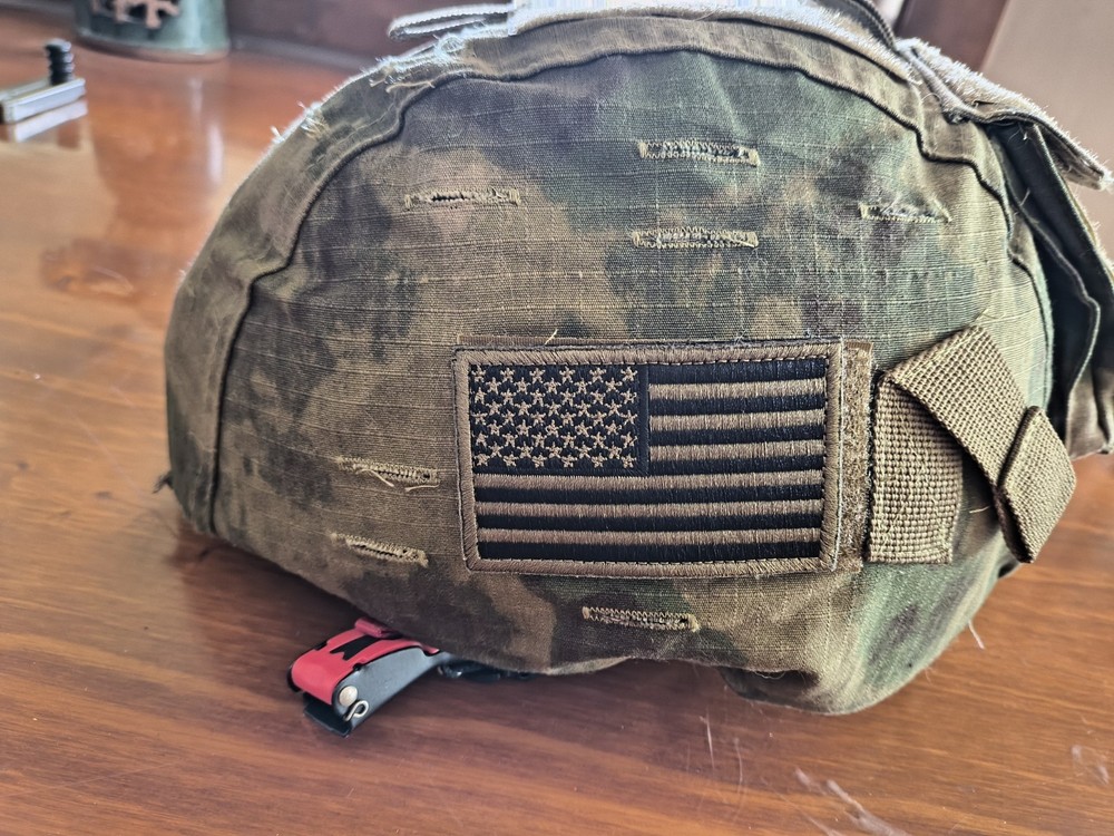 Tactical helmet covers with morale patches
