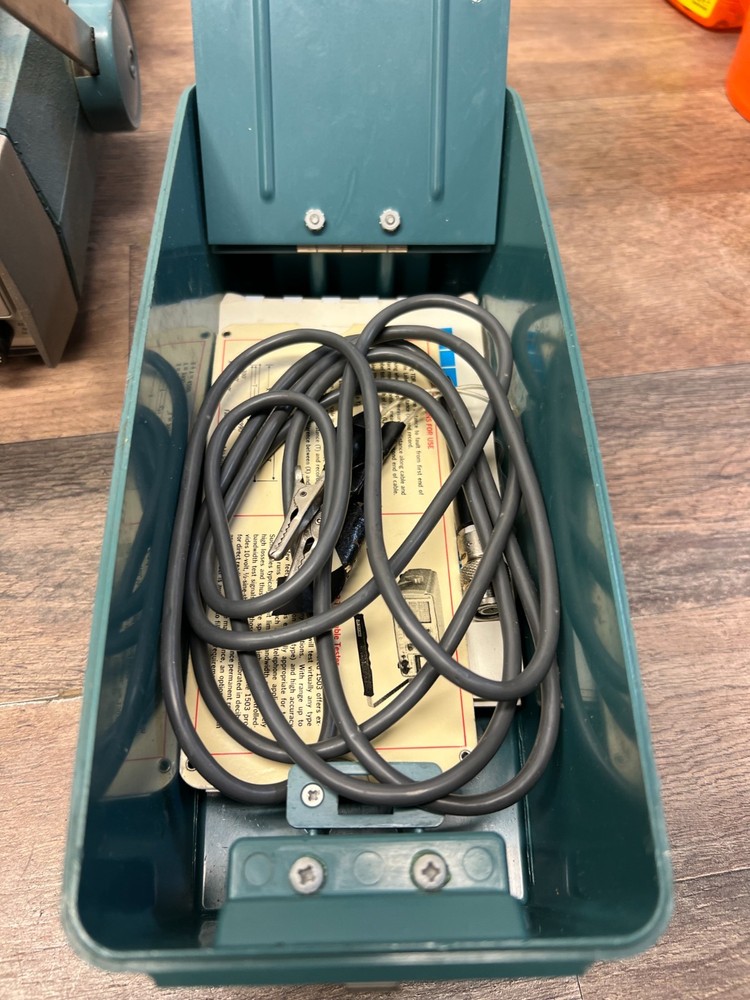 Tektronix 1503 TDR Cable Tester