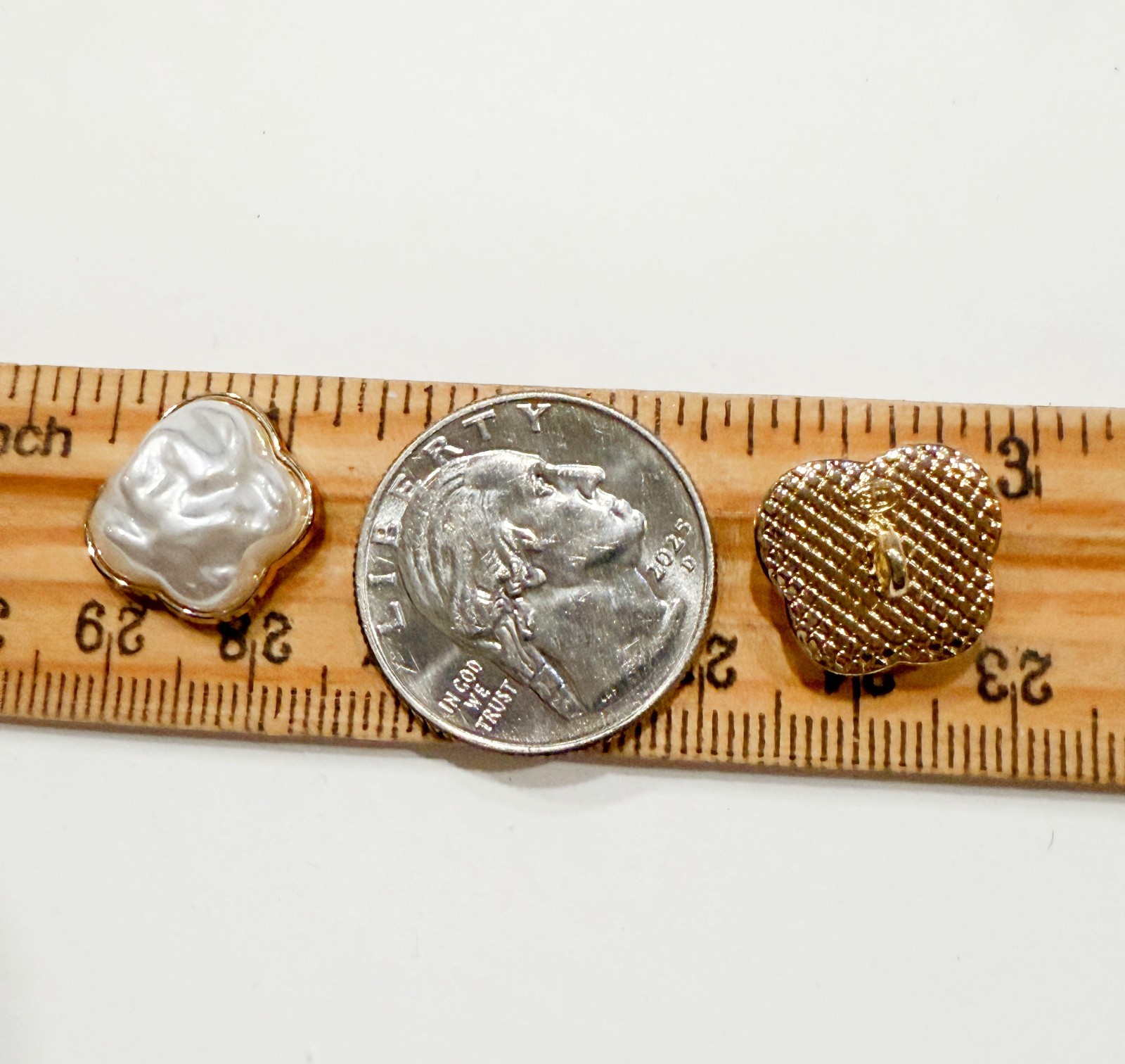 Natural Baroque Pearl Gold Metal Shank Buttons 15mm (6PC)