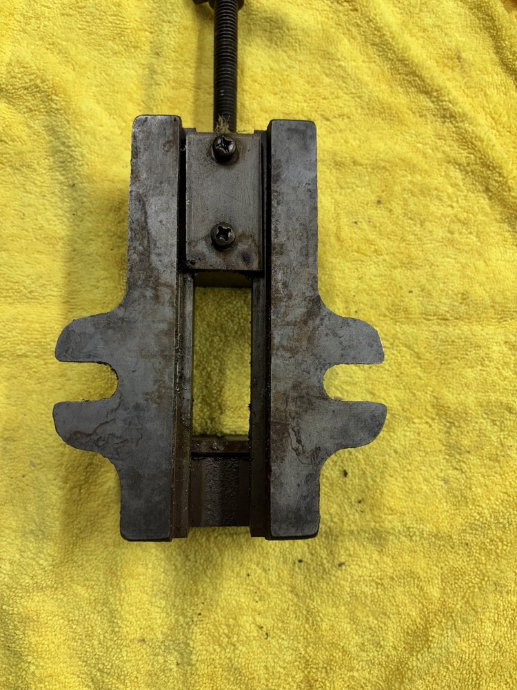 Craftsman Industrial Machine Vise
