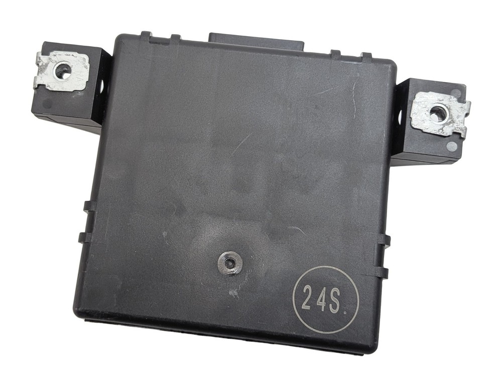 2014 PORSCHE CAYENNE (958) 3.0L DIESEL (MCB.RB) ENGINE GATEWAY CONTROL MODULE