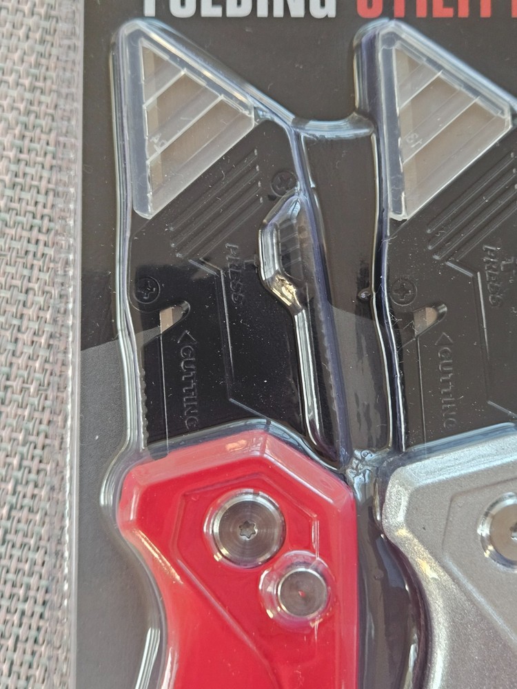 Tool Shop Quick Change Folding Utility Knife Set - 3 Piece.