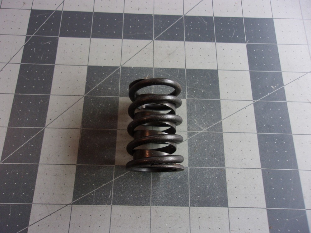 Sealed Power VS722 Valve Spring