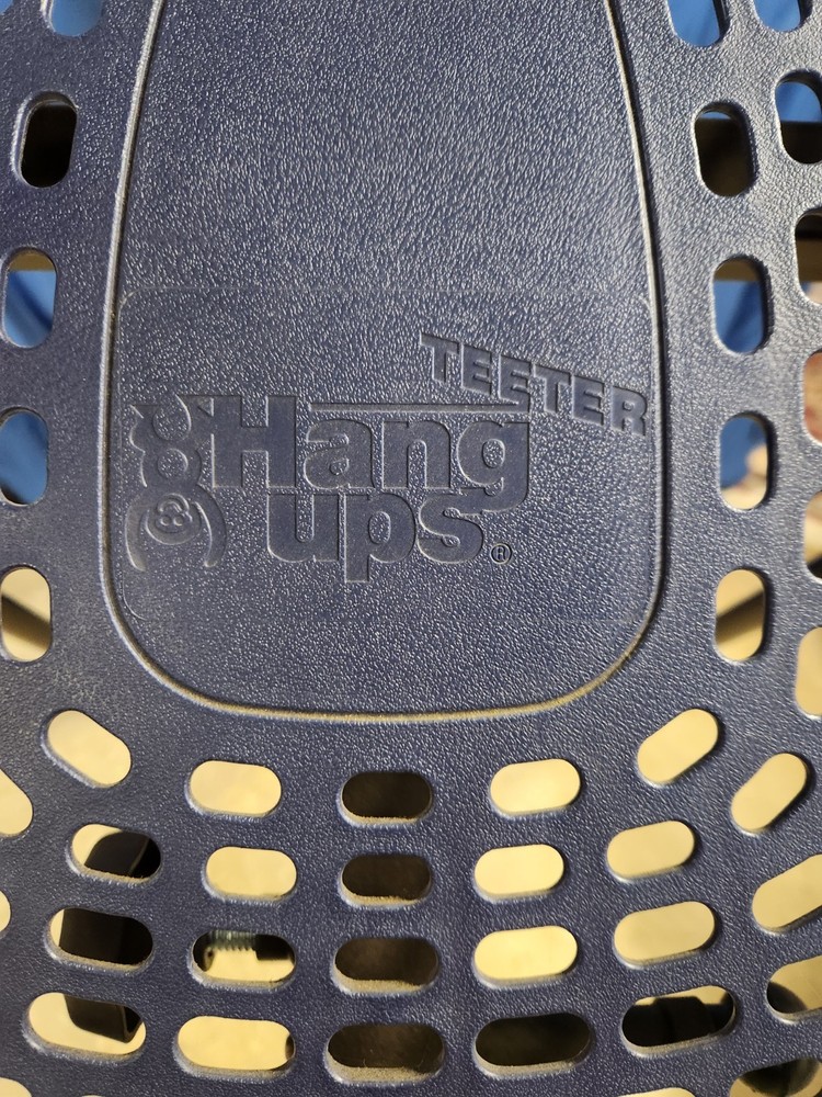 TEETER MEDICAL INVERSION TABLE/SLIGHTLY USED