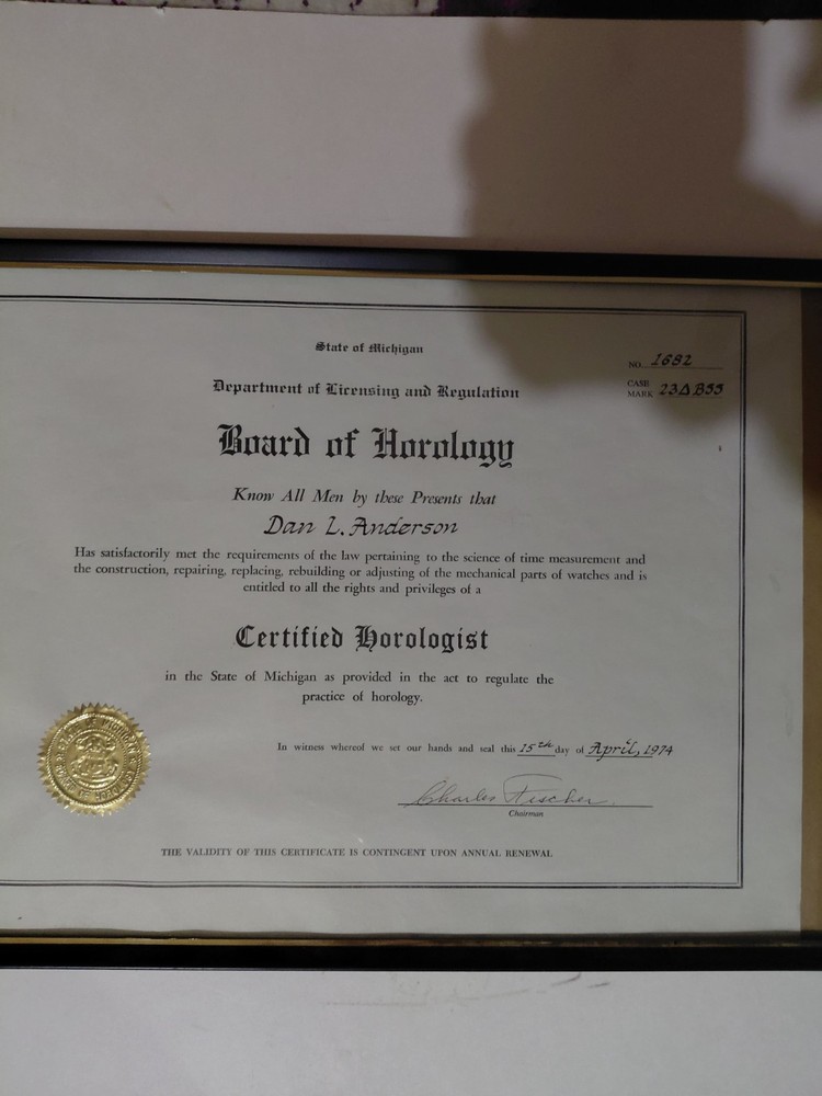 2 working unique vintage Cuckoo clocks