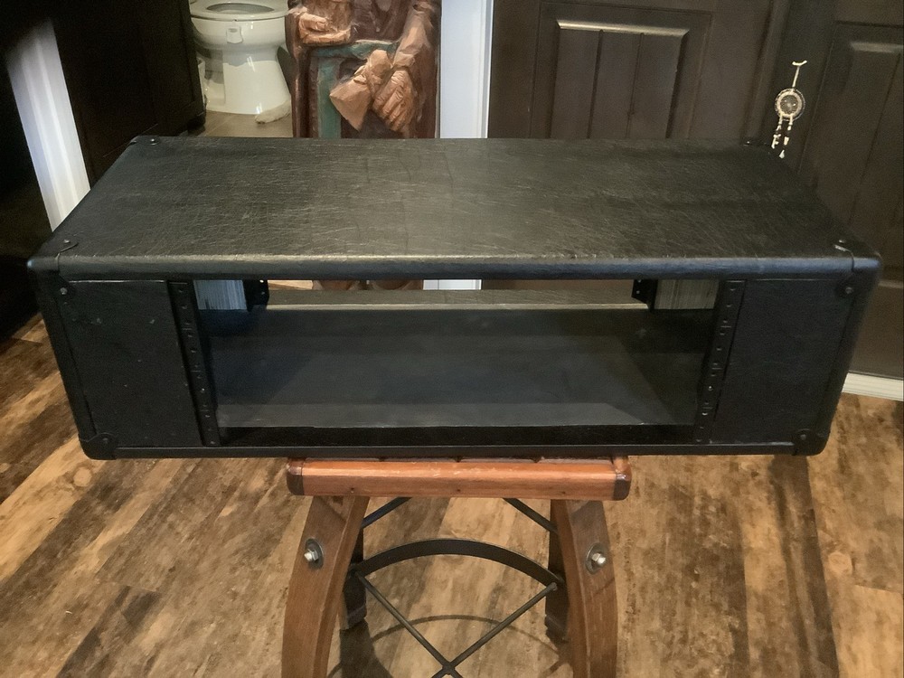 Custom 4 Space Rack Case Amp Head Design