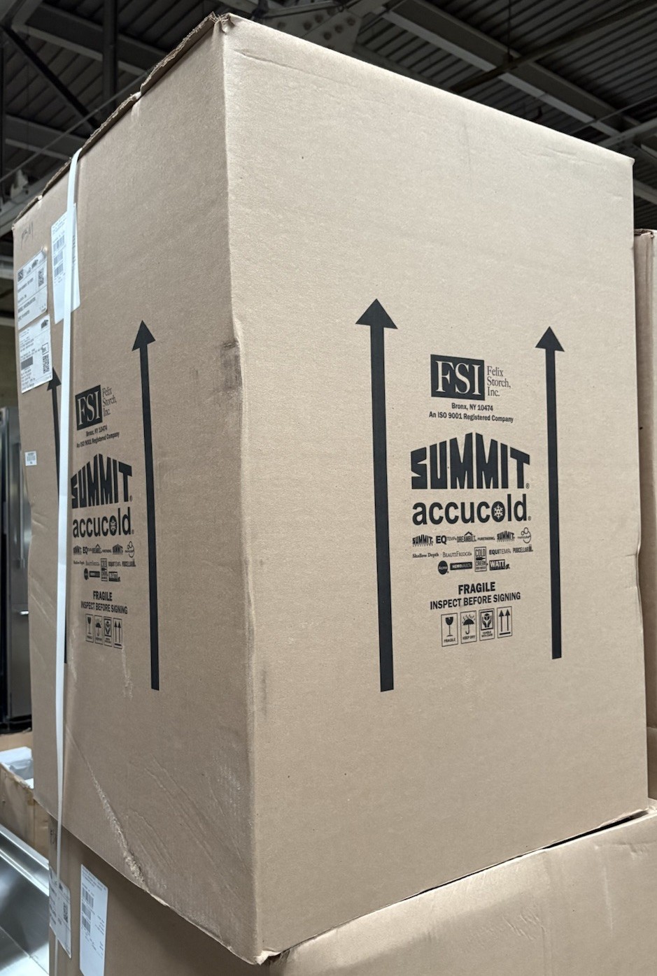 Summit SWC532BLBISTCSS 24" RH Dual Zone Undercounter Wine Cooler - Stainless