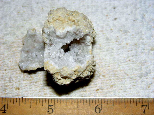 Geode pair opened with crystal centers 1.5 inch G66