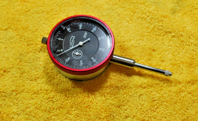 iGaging indicator for tool post mounting & easy lathe setup or checking runout