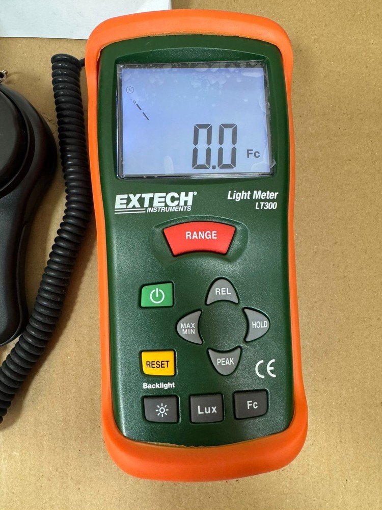 Extech / Digital Light Meter / LT300