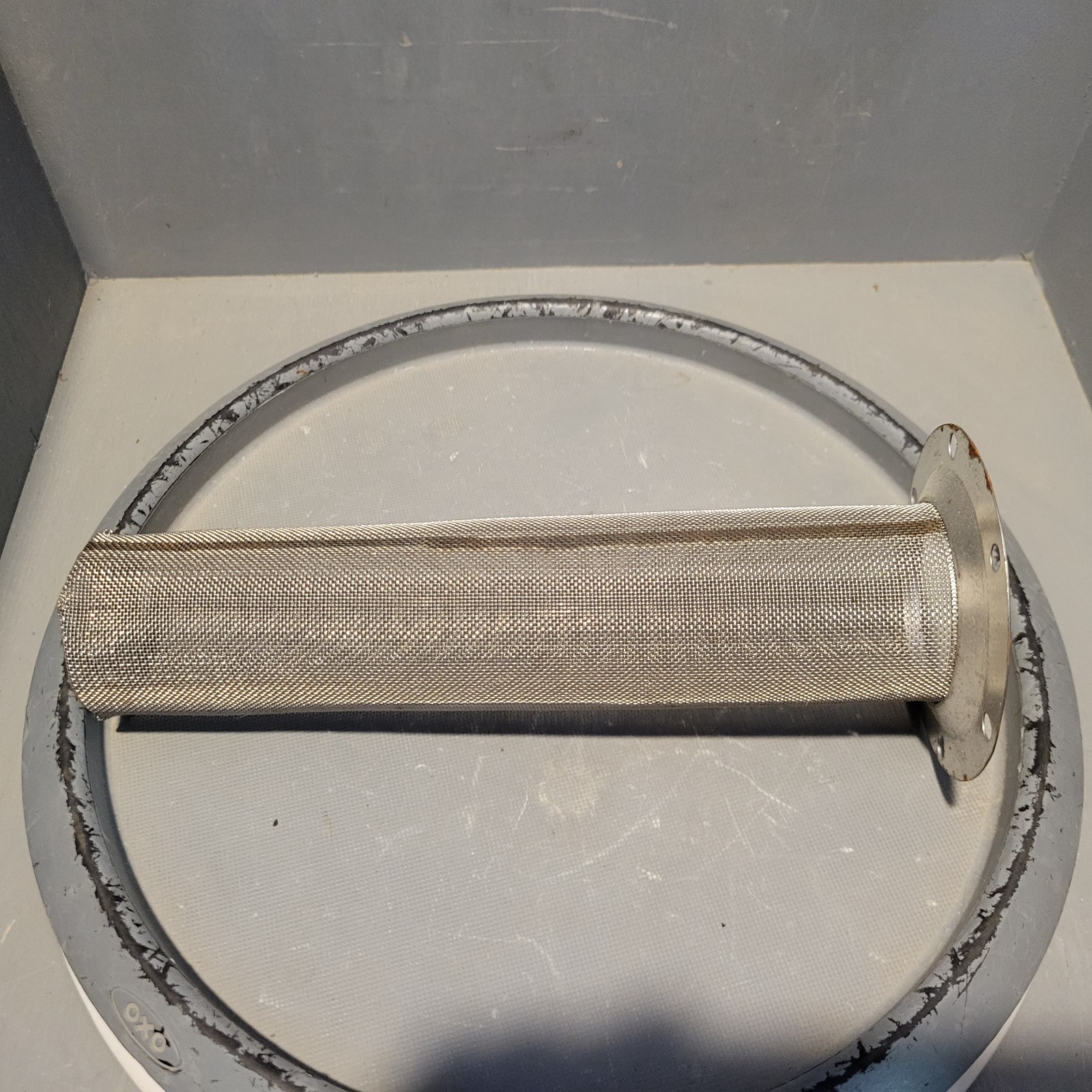 Hydraulic Reservoir Strainer, 8"