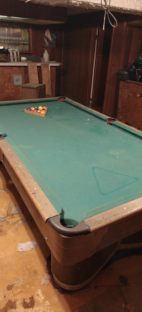 Q Master Billiard Pool Table Green Felt