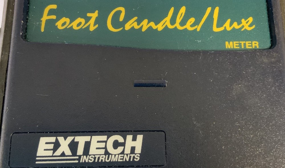 Extech Instruments Foot Candle/Lux Light Meter, Black "I2D"