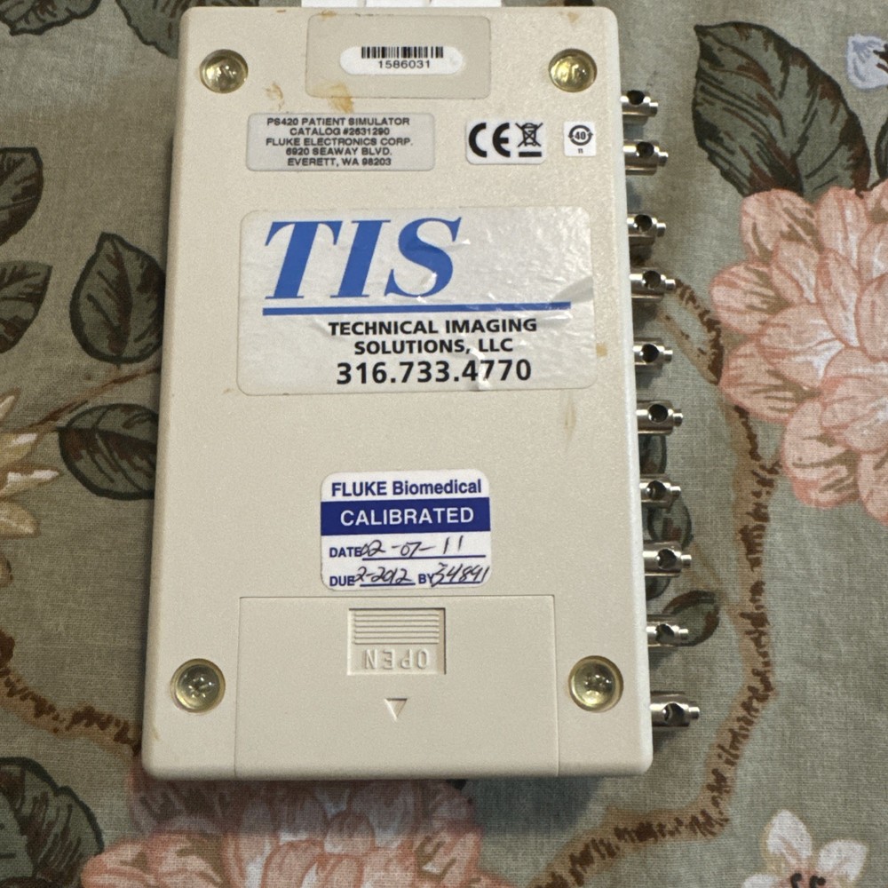 Fluke PS420 Multiparameter Simulator