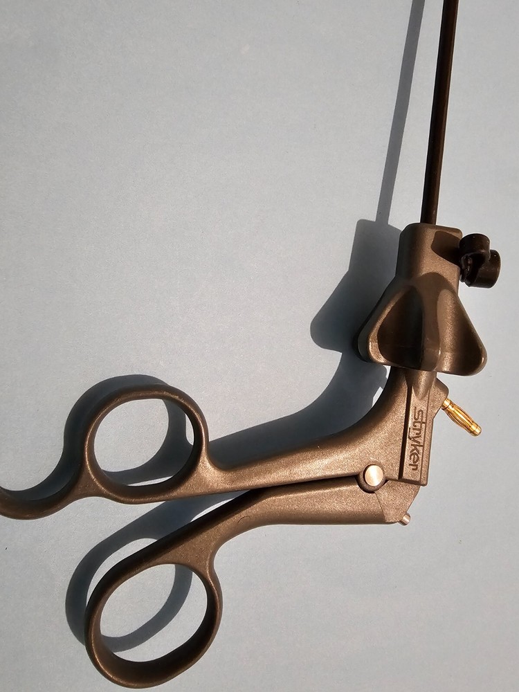 Stryker Laparoscopy Laparoscopic Instrument Handle and Shaft