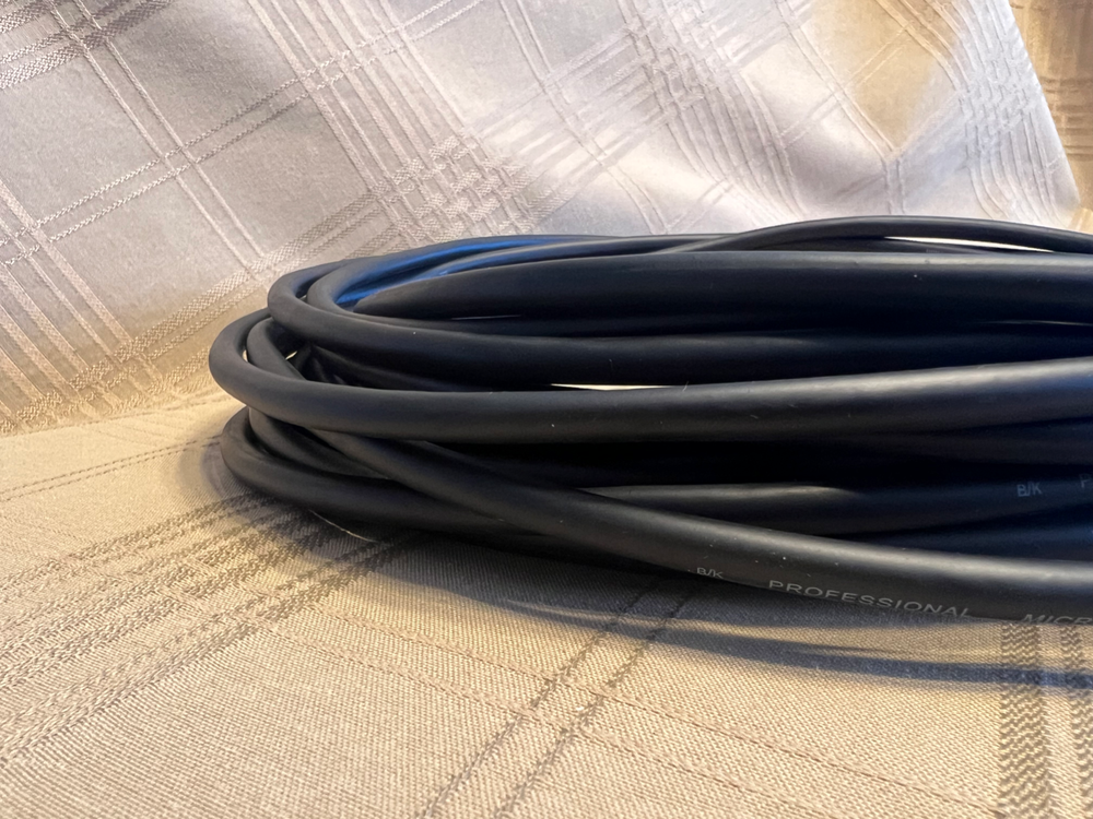 PROFESSIONAL MICROPHONE AUDIO CABLE BLACK - 50ft BULK