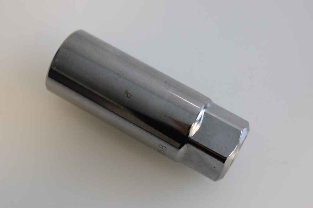 Blue Point Tools BLPSPS3858 5/8" SAE Spark Plug Socket 3/8" Drive 6 Point