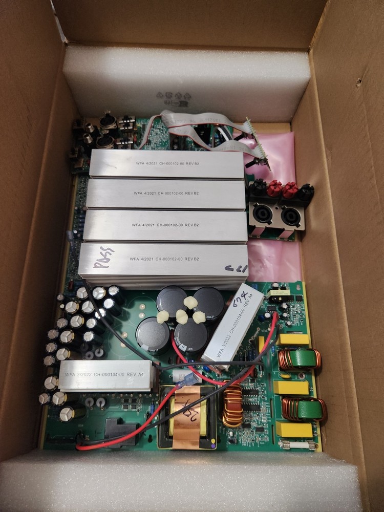 QSC PLX2502 Main board