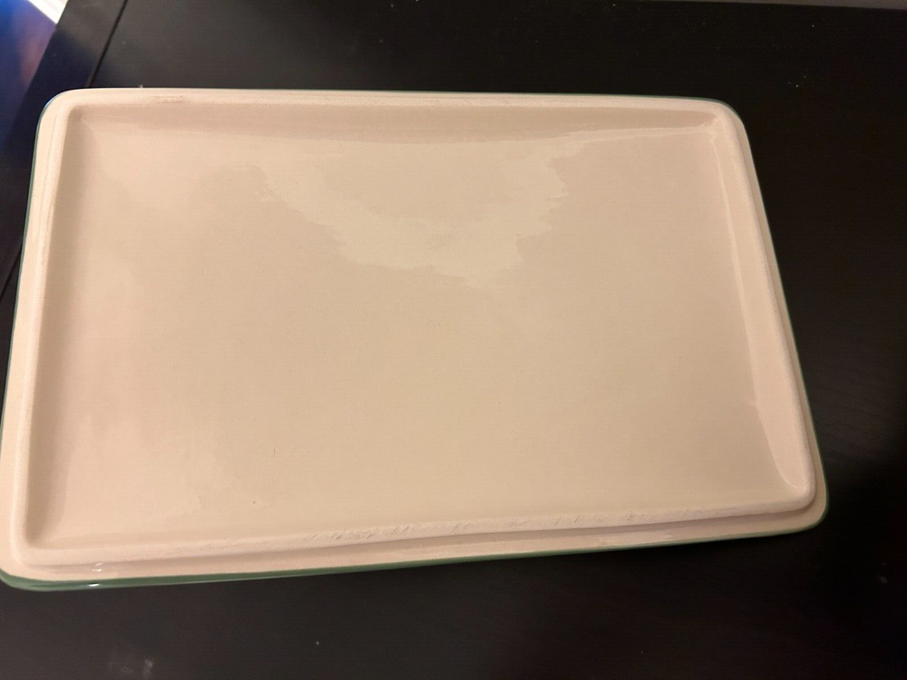 TEMPTATIONS Summer Shells 2 Qt Rectanglular Baking Casserole Dish with Lid