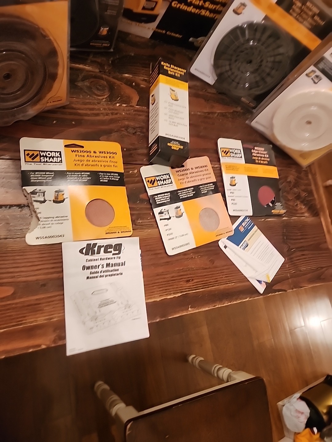 Work Sharp The Tool Sharpener WS2000, With Additional ACCESSORIES. NICE LOT