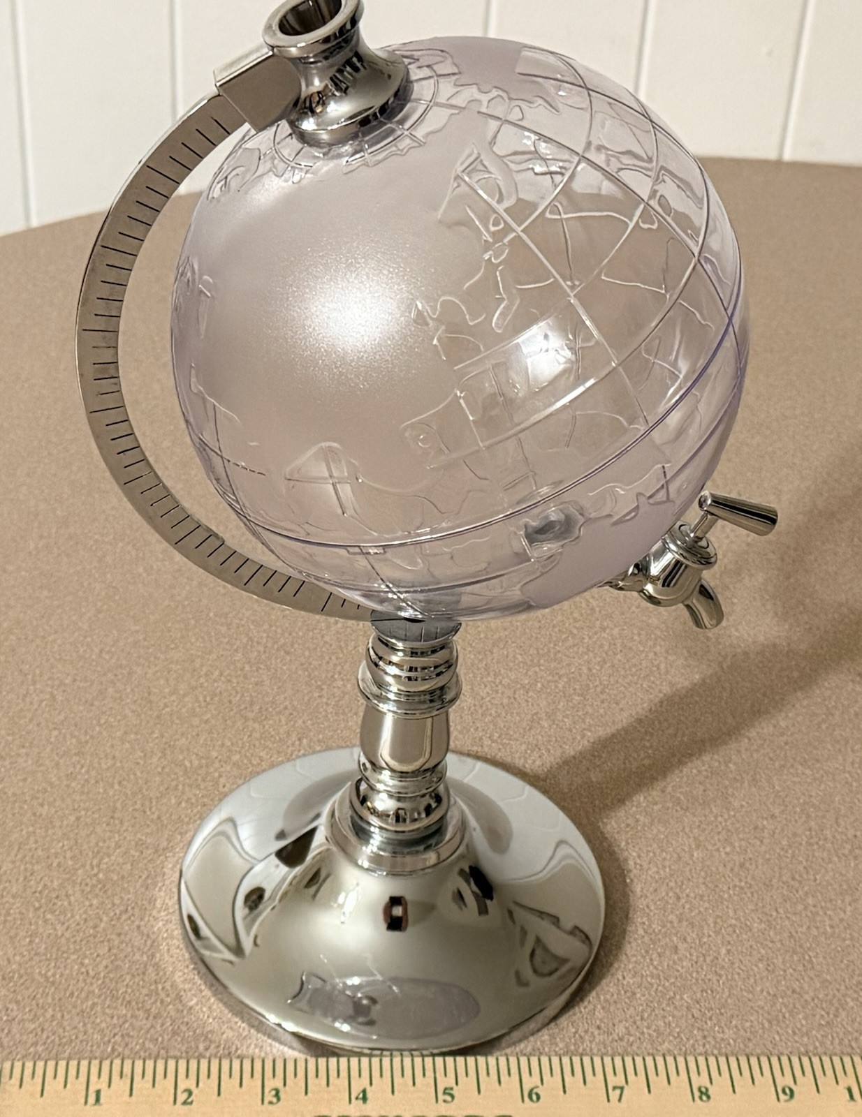 Godinger Silver Art Co. Plastic Globe Decanter w/ Metal Base 14” Water Dispenser