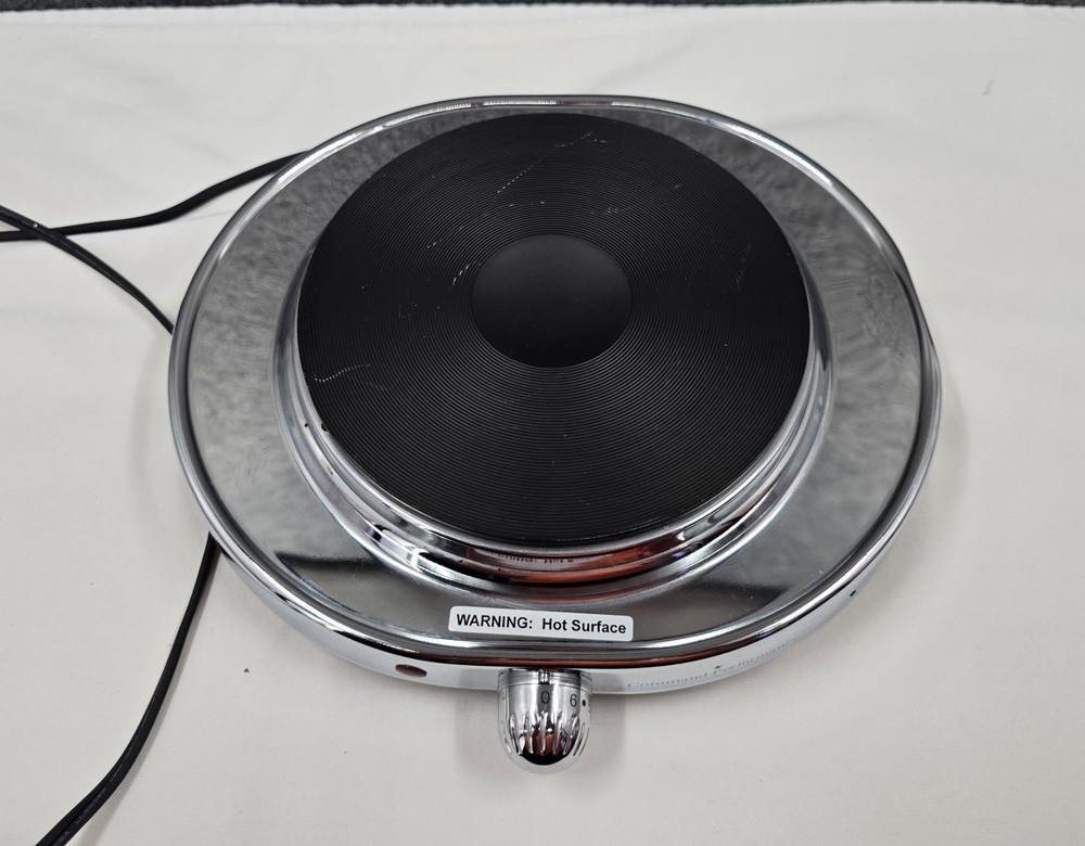 Command Performance 3 Qt. Pot with Electric Hot Plate