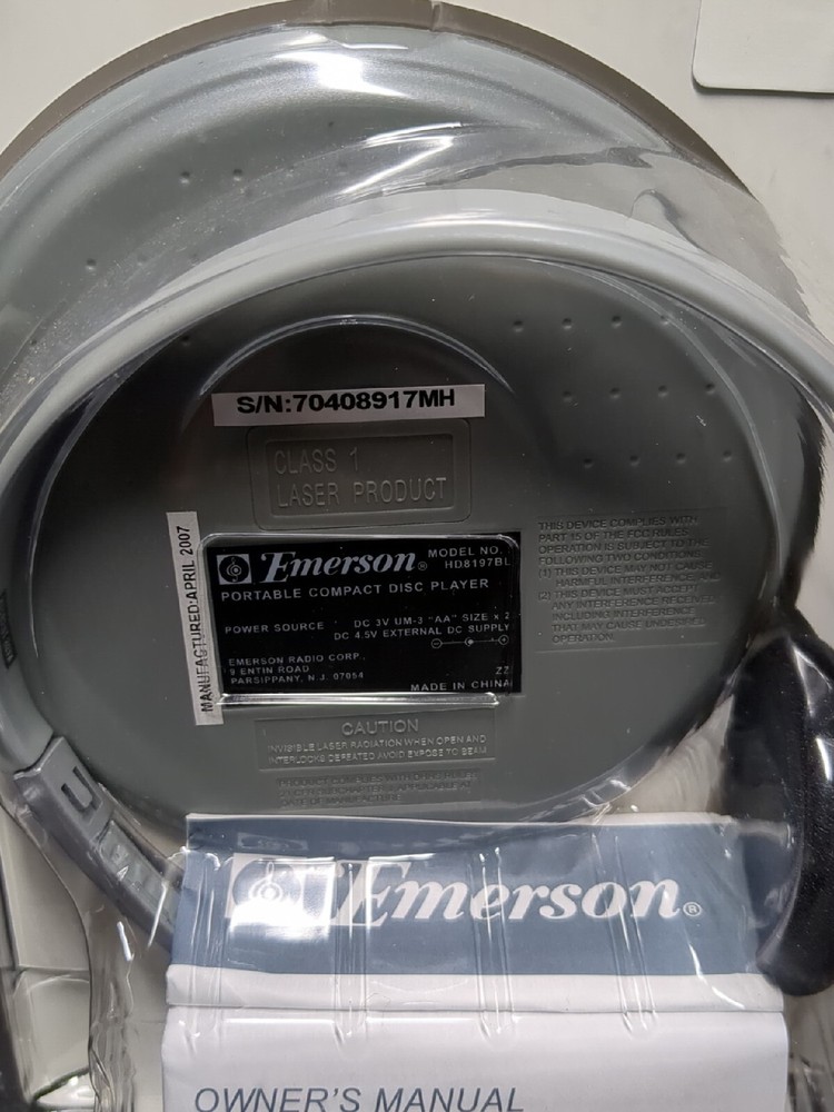 NEW Emerson HD8197BL 20 Track Programmable Memory CD Player 60 second Anti-skip