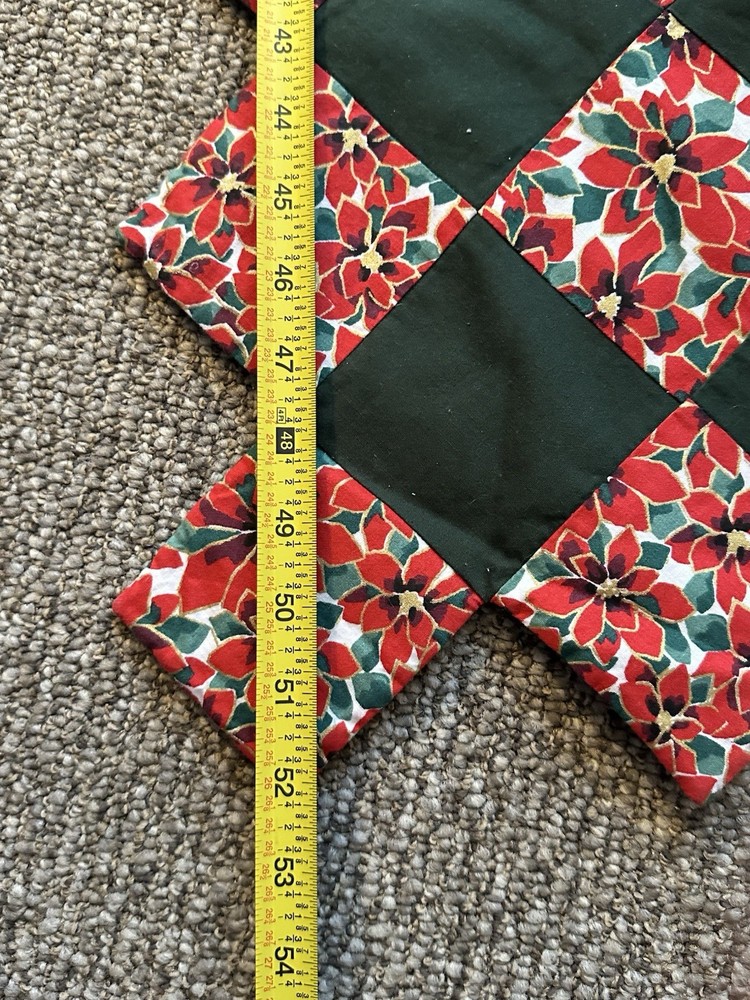 Poinsettia Quilted Table Runner with Same pattern table Topper