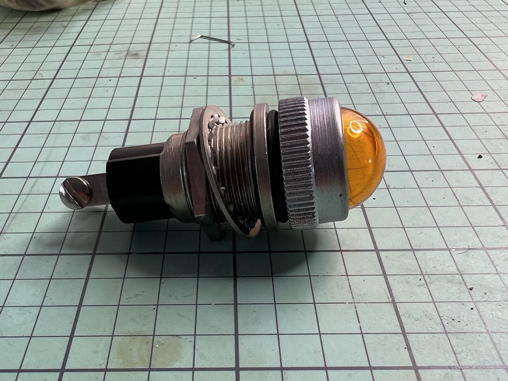 Indicator Panel Light DIALIGHT vintage 123-1310-1233-403