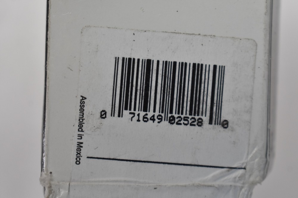 Master Lock 7046WO Pro Series Padlock Rekeyable Interchangeable Core NO KEY