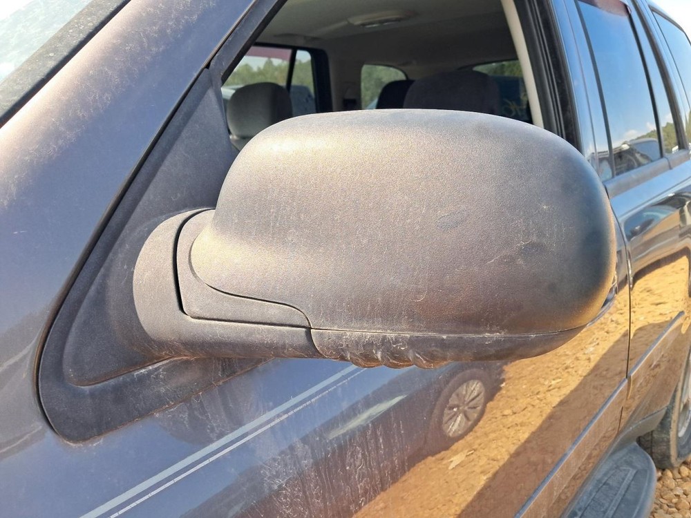 TRAILBLAZ 2008 Glove Box 4820986