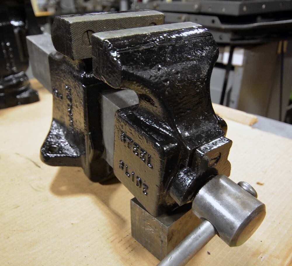Simplex Bench Vise 43 p (Inv.42199)