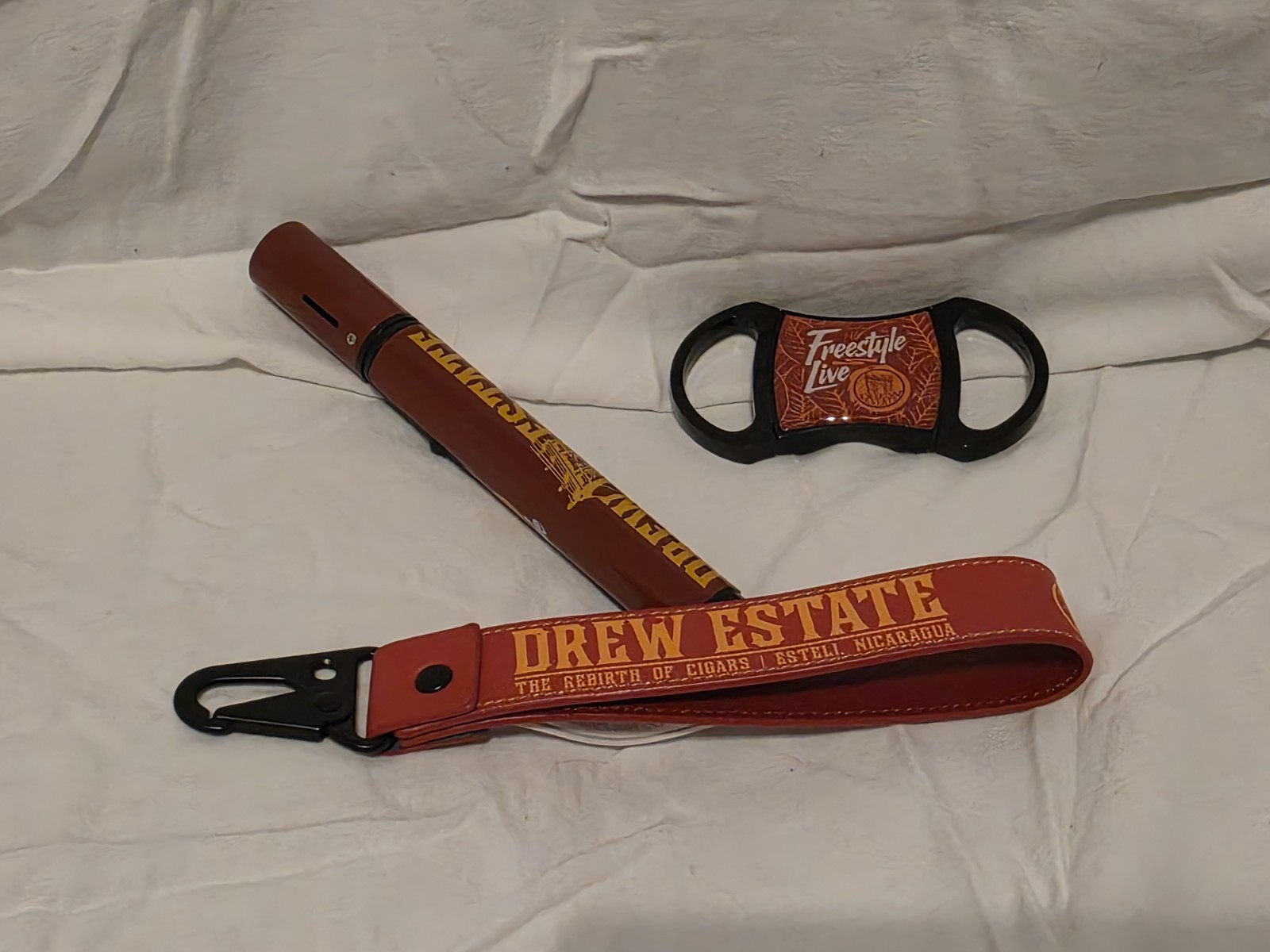 2024 Drew Estate Freestyle Live Kit (Single Torch Lighter, Lanyard, and Cutter)