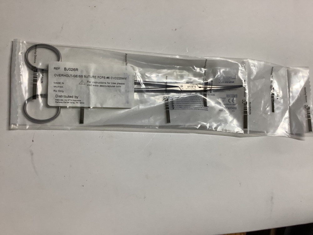AESCULAP CLAMP  GERMANY BJ026R   #(3F09K)