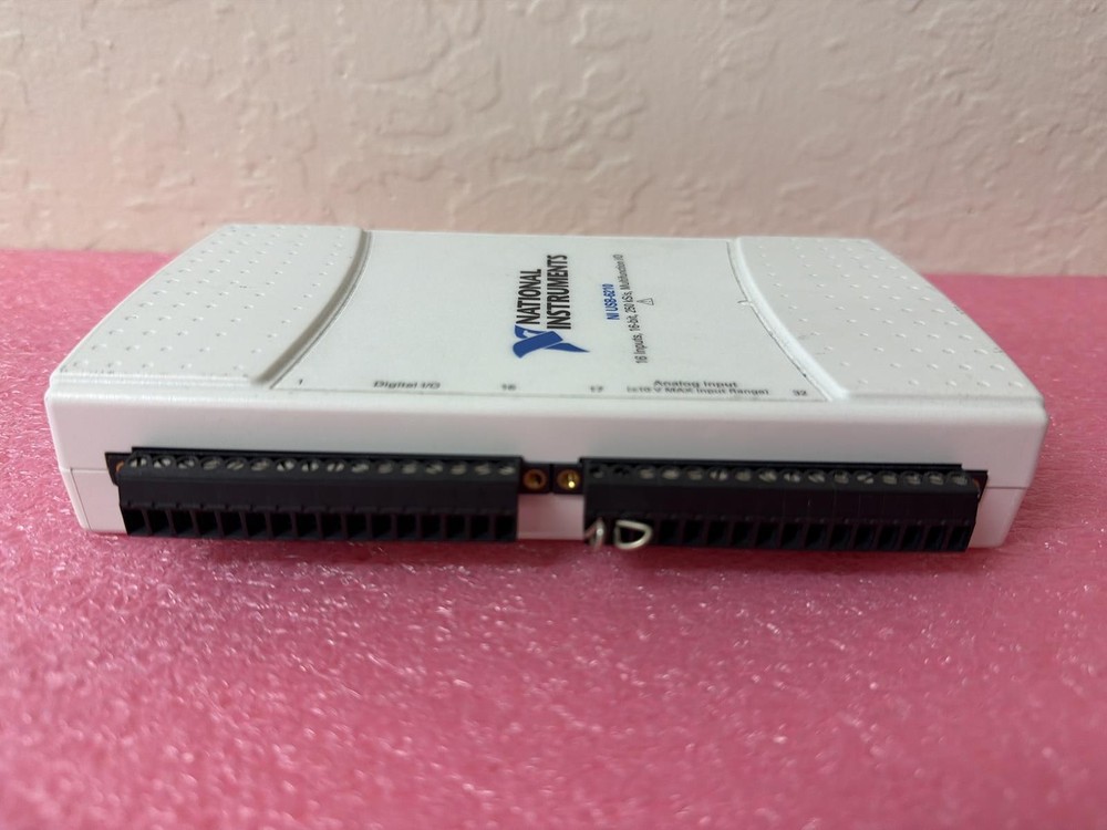 NATIONAL INSTRUMENTS NI USB-6210 MULTIFUNCTION I/O
