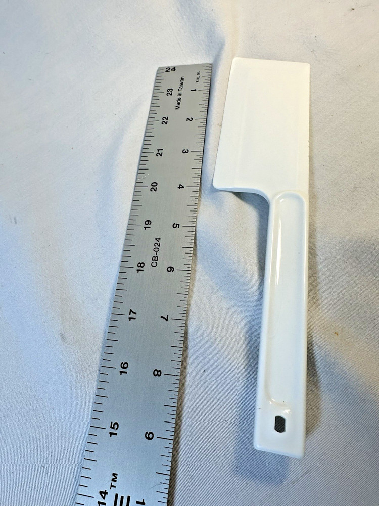 Regal La Machine 1 Food Processor V813 Spatula Work Bowl Replacements Part