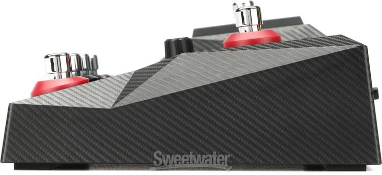 Zoom B2 Four Bass Multi-effects Processor