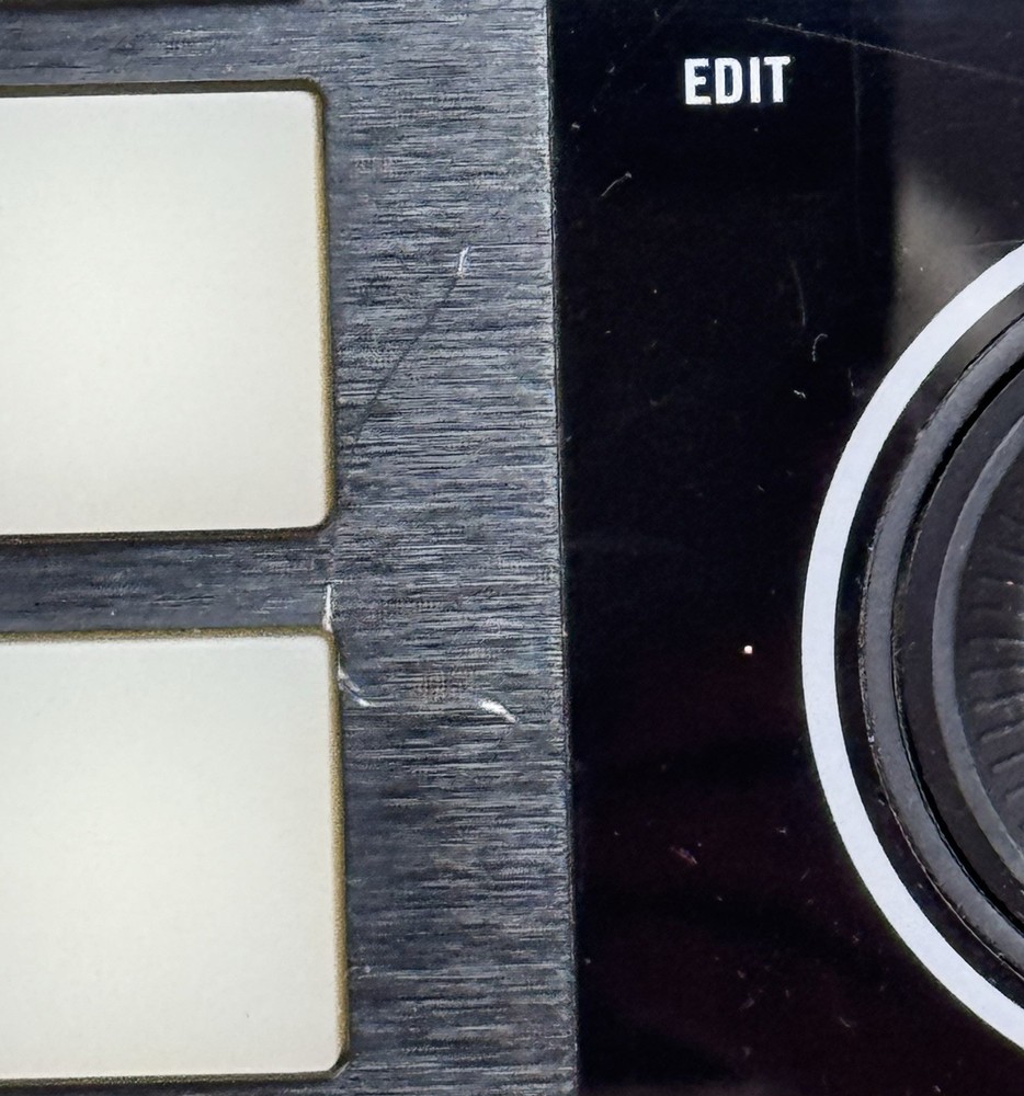 Native Instruments Maschine Studio Black MIDI Controller w Dual Screens USB DJ